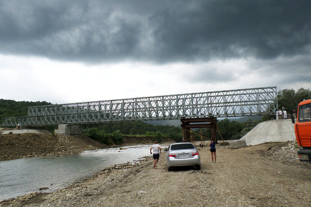 Pontes de aço totalmente galvanizadas na Rússia (parcial)